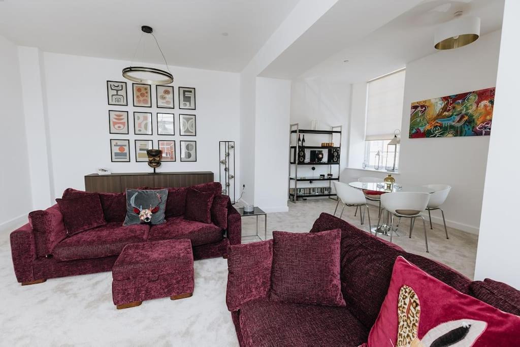 Bobbin Row - Grade 2 Listed Property With A Beautiful Design With Access To Leeds Leeds  Luaran gambar