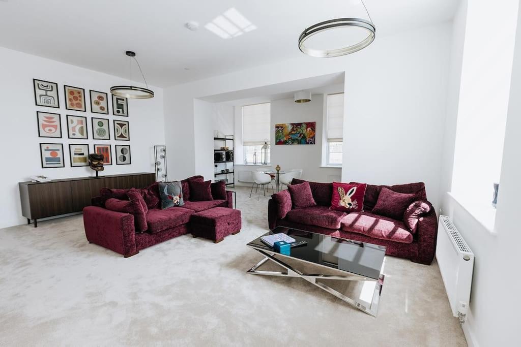 Bobbin Row - Grade 2 Listed Property With A Beautiful Design With Access To Leeds Leeds  Luaran gambar
