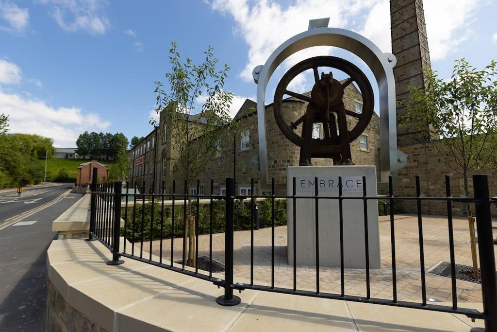Bobbin Row - Grade 2 Listed Property With A Beautiful Design With Access To Leeds Leeds  Luaran gambar