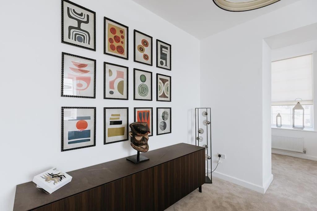 Bobbin Row - Grade 2 Listed Property With A Beautiful Design With Access To Leeds Leeds  Luaran gambar